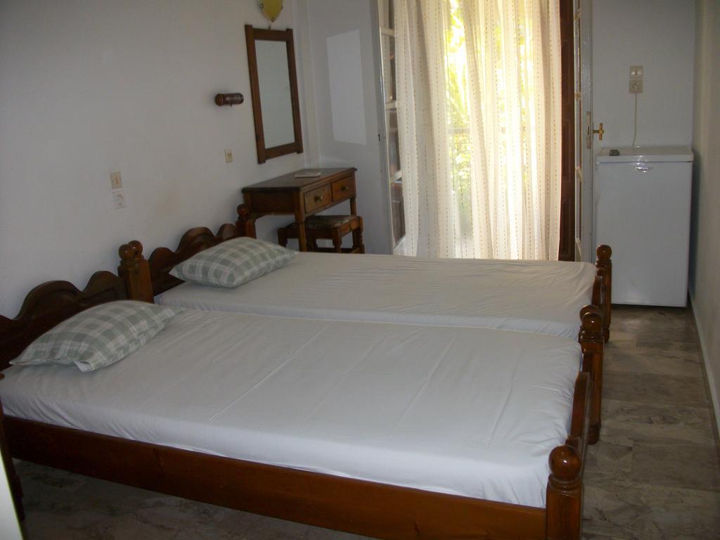 Jasmine'S Guest House Karlovassi Chambre photo